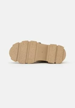 Prix Discount Alma en Pena Bottines à lacets rond femme -Alma en Pena Soldes 0128cfb8df77499787ec86eddd84f980