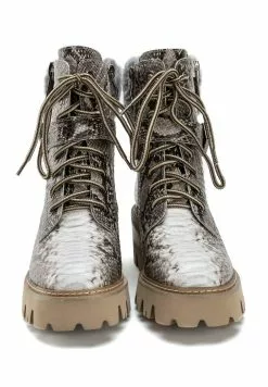 Faible Prix Alma en Pena BORRAJA - Bottines à lacets rond femme 8 Faible Prix Alma en Pena BORRAJA - Bottines à lacets rond femme -Alma en Pena Soldes 211412d449df4e45aa7de021b3d340ba