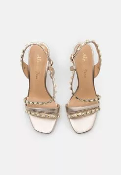 Alma en Pena Promos Sandales sandales et nu-pieds ouvert femme -Alma en Pena Soldes 52ab5e5baaa74818bf28e1d357fe2444