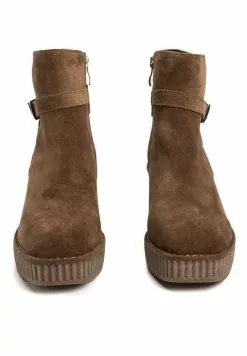 Réduction Alma en Pena Bottines compensées rond femme -Alma en Pena Soldes 6af0ff6ff7234455b3acbb91a3069346