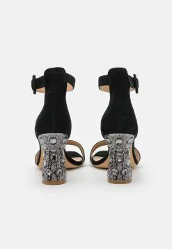 Alma en Pena Prix Préférentiel Sandales sandales et nu-pieds ouvert femme -Alma en Pena Soldes 7d26b35abae54773bd0b497b01501320