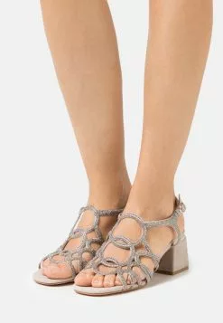 Alma en Pena Prix Abordable Sandales sandales et nu-pieds ouvert femme