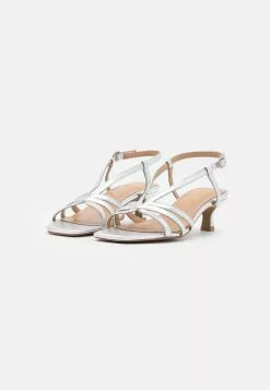 Prix Acceptable Alma en Pena Sandales sandales et nu-pieds ouvert femme -Alma en Pena Soldes 80606e21d61b4b56b42fdddda1b8981c