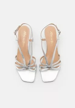 Prix Acceptable Alma en Pena Sandales sandales et nu-pieds ouvert femme -Alma en Pena Soldes 87df6c510c614b7c998c2fabff005680