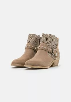 Alma en Pena Boots à talons Remise En Ligne bottines rond femme -Alma en Pena Soldes 917bf4d91bea4e38b1936b596f3fbae2