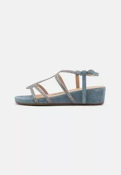 Alma en Pena Sandales compensées Prix Incroyables sandales et nu-pieds ouvert femme 15 Alma en Pena Sandales compensées Prix Incroyables sandales et nu-pieds ouvert femme -Alma en Pena Soldes a4d0db1c4dfa449ab5c257f9b325755e 1