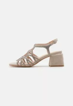 Alma en Pena Sandales Prix Gelé sandales et nu-pieds ouvert femme -Alma en Pena Soldes cffe3809276545f5a04221e1427fbe92 1