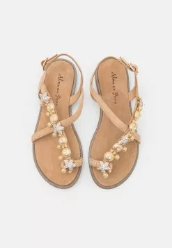 Rabais Alma en Pena Tongs sandales et nu-pieds ouvert femme 13 Rabais Alma en Pena Tongs sandales et nu-pieds ouvert femme -Alma en Pena Soldes f96a1530566f411696b7e1fa08f53d27